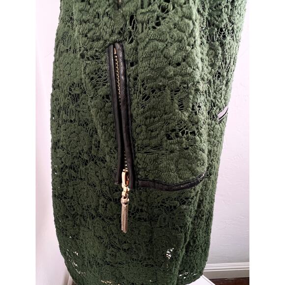 JUICY COUTURE Cire Juniper Green Lace & Leather Dress (Womens: Med) - Picture 7 of 12